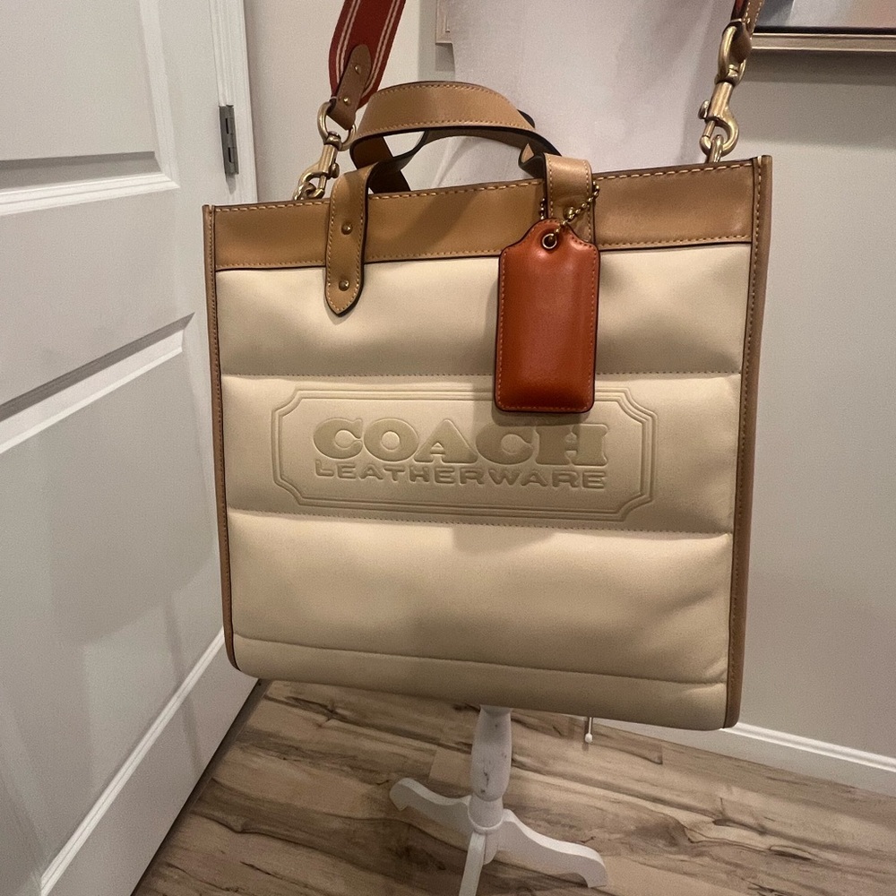 NWT Coach Quilted Large Field Tote - Picture 3 of 16